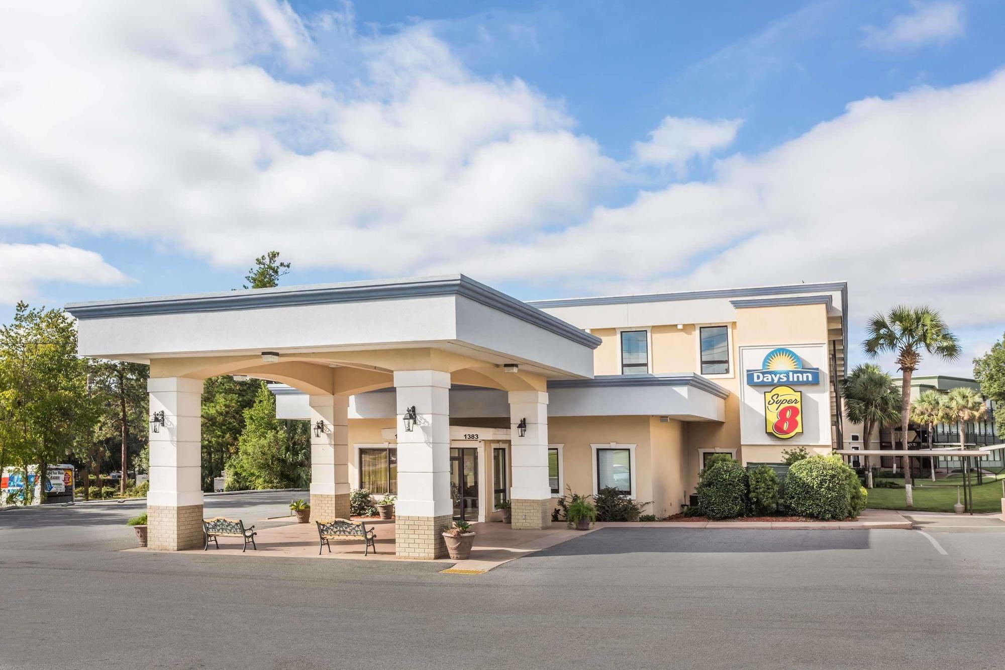 Days Inn By Wyndham Valdosta/Near Valdosta Mall Eksteriør billede